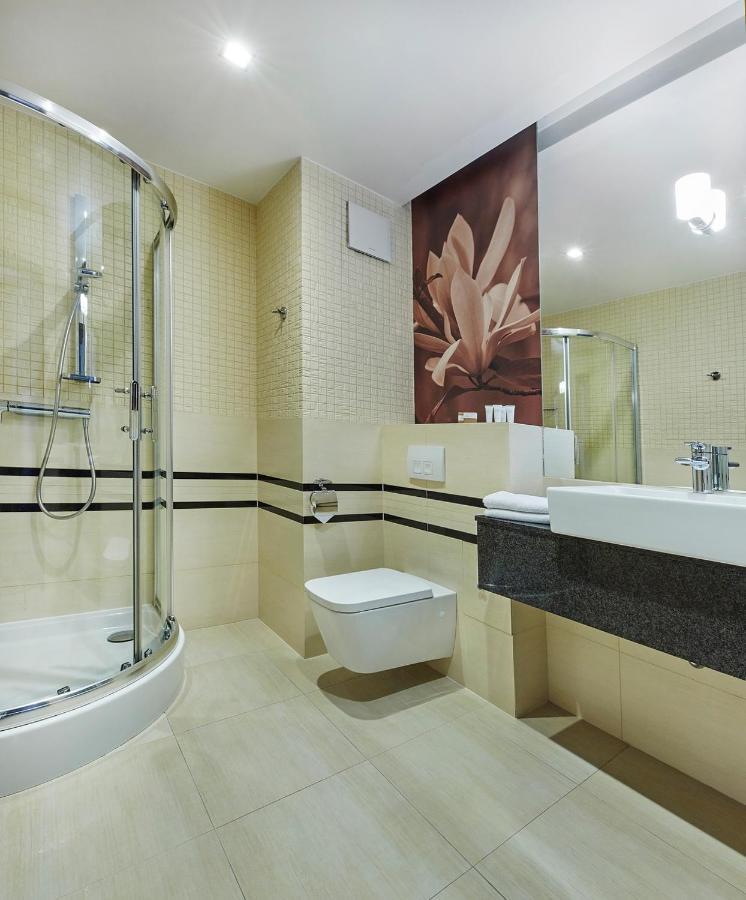 Comfort Double or Twin Room (2-3 Adults)